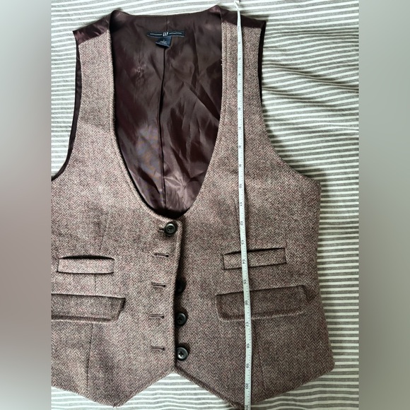 GAP Deep Burgundy Wool Vest, size small - Picture 3 of 8